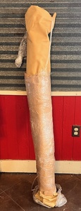 lot 41 image: RollBolt of Leather Crafting Material