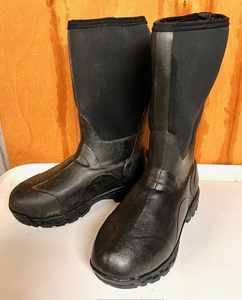lot 68 image: Size 9 Itasca Black River Tall Neoprene Boots With Leather Uppers &amp 400g Thinsulate Ultra Insulated&nbsp