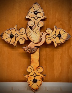 lot 241 image: Hand-Crafted Wall Hanging Wooden Cross W 3D Dove
