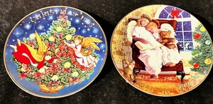 lot 233 image: Vintage AVON 1995 Trimming the Tree 22k Gold Trim Christmas Plate - by Peggy Toole  Avon 1997 Heavenly Dreams Christmas Tree Plate - 22K Gold Trim - Signed by Micheal Garland