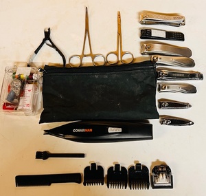 lot 196 image: Lot of Mens Grooming Items - Including ConairMan Beard Trimmer, Nail Clippers, Scissors, &amp Sewing Kit