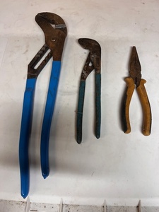 lot 272 image: Two (2) Pairs of Channel Locks &amp Stanley Needlenose Pliers