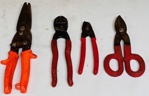 lot 273 image: Lot of Four (4) Cutters - Including Wiss &amp Knipex