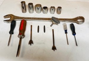 lot 276 image: Miscellaneous Lot of Tools - Including Sockets, Wrench, &amp Screwdrivers
