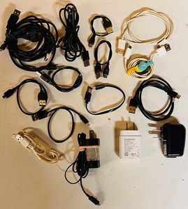 lot 282 image: Assorted Charging Cords &amp Blocks