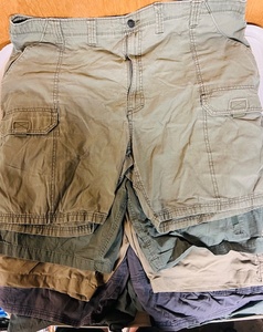 lot 292 image: Five (5) Pairs of Mens Size 42 Shorts
