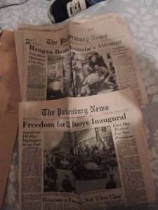 lot 571 image: THE PARKERBURY NEWS -  1211981 REAGAN INAUGERATION  & HOSTAGES RELEASED FROM IRAN & 33181   ASSASSINATION ATTEMPT