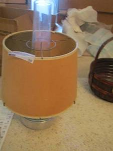lot 30 image: Vintage Kerosene lamp