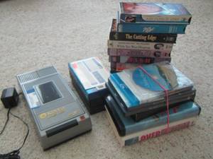 lot 68 image: Kinyo super slim vhs rewinder and vhs tapes