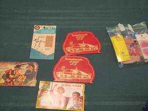 lot 142 image: shirt patches, needles, other stuff