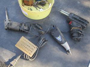 lot 181 image: SOLDIER GUN, ETCHING TOOL    PLUS