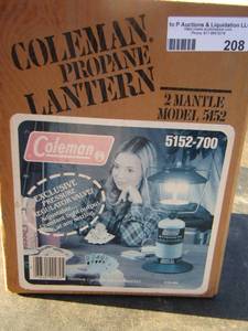 lot 208 image: Coleman propane lantern