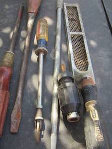 lot 254 image: large screw drivers, other tools