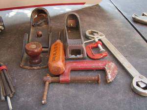 lot 257 image: TOOL LOT - HAND PLANER, HABD SANDER, WRENCH, C-CLAMPS, ALLEN WRENCHES, PICK