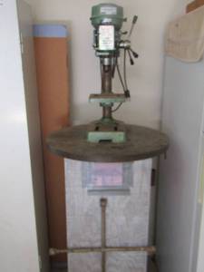 lot 273 image: Cummins Mack 5 - speed Drill Press heavy duty