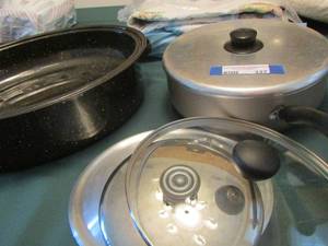 lot 327 image: roasting pan with lid, pan lids and pot with lid