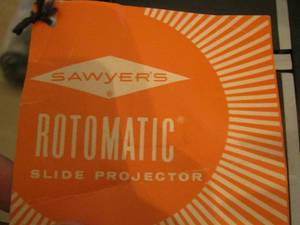lot 371 image: Sawyers Rotomatic slide projector