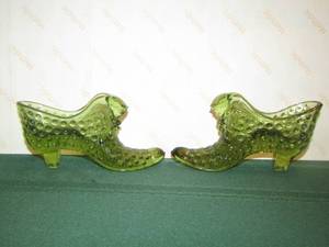 lot 387 image: FENTON 2 green glass bubble shoes