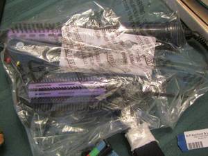 lot 125 image: CURL BRUSH