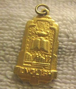 lot 64 image: Indianapolis shirt pin