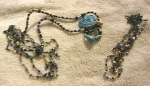 lot 102 image: Turquoise heart necklace, beaded necklace