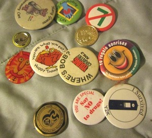 lot 137 image: shirt pins