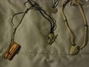 lot 144 image: Womens necklace lot
