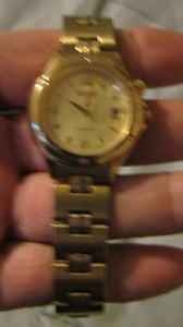 lot 171 image: Seiko gold watch
