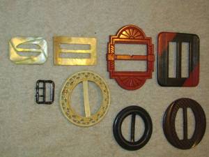lot 256 image: various womens belt buckles
