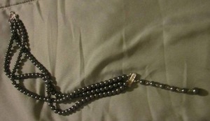 lot 271 image: black pearl necklace