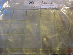 lot 298 image: PLASTIC TRAY W Jewelry pieces