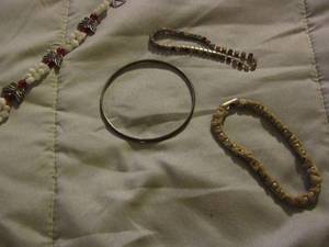 lot 332 image: 3 womens bracelets