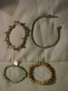 lot 281 image: qty 4 womens bracelets