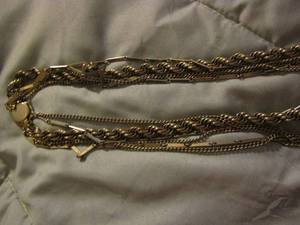 lot 397 image: 6 strand womens necklace