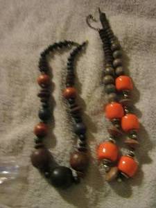 lot 240 image: Beaded necklaces  qty 2