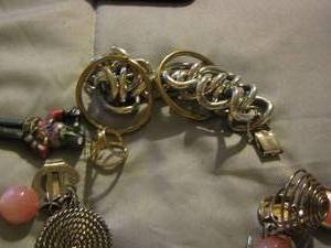 lot 263 image: clip on earrings plus