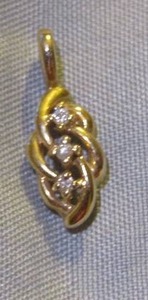 lot 322 image: 10K GOLD plus Diamond Drop