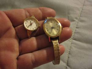 lot 530 image: Timex womens watch, Galaxy watch face