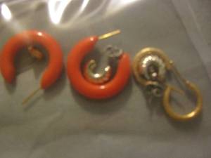 lot 288 image: womens hoop earrings