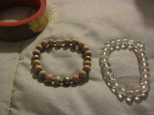 lot 282 image: qty 3 womens bracelets