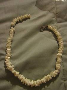 lot 558 image: white rock bead necklace