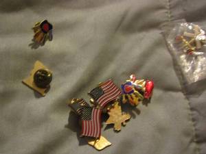 lot 553 image: shirt pins