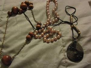 lot 572 image: wooden bead necklace, pink bead necklace and more