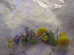 lot 614 image: Donald and Dasiy earrings, duck earrings, flip flop earrings