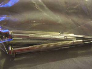 lot 459 image: mini screw drivers