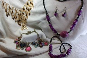 lot 10 image: Runway Jewelry see below for descriptions