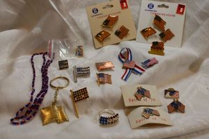 lot 74 image: Patriotic, flag and July 4th jewelry