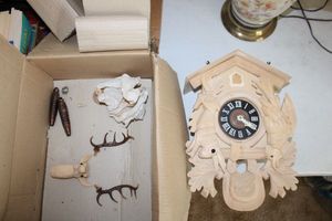 lot 191 image: Clocks Cuckoo clock kit, and wall clocks
