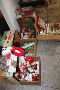 lot 198 image: Christmas decorations - 4 boxes
