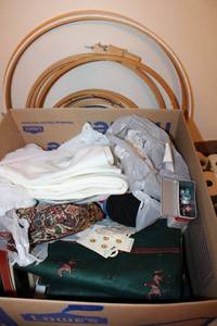 lot 323 image: Fabrics and embroidery rings